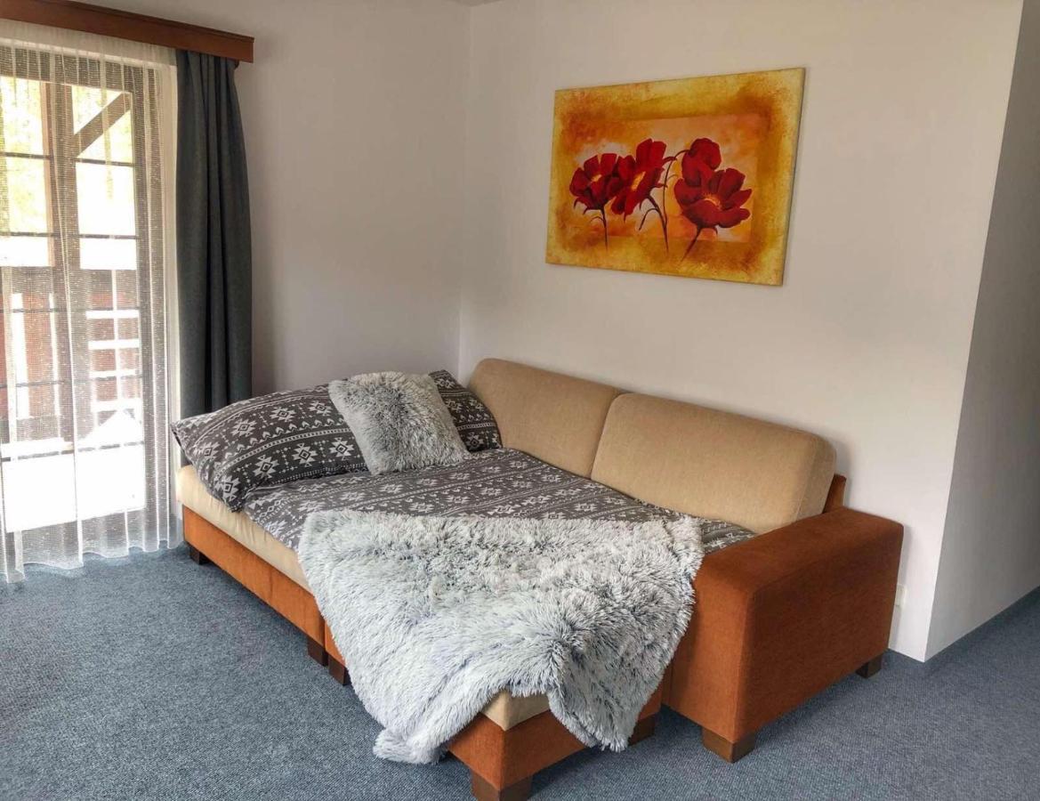 Apartman Renata 10 Ружомберок Екстер'єр фото